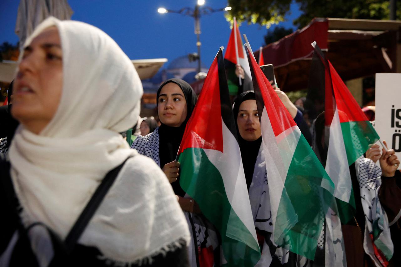 Protest following the assassination of Hamas leader Ismail Haniyeh in Iran, in Istanbul