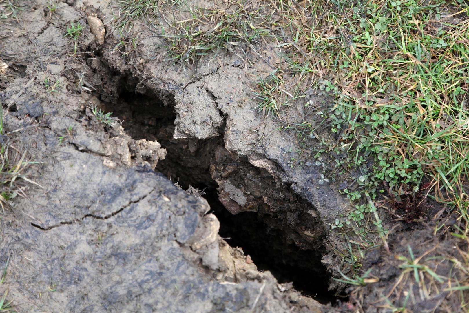 Kuće za sada nisu oštećene, no stanovnici su u strahu.