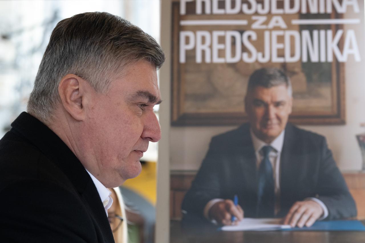 Samobor: Predsjednik Republike Zoran Milanović prikupljao je potpise birača za podršku kandidaturi za predsjednika Republike Hrvatske