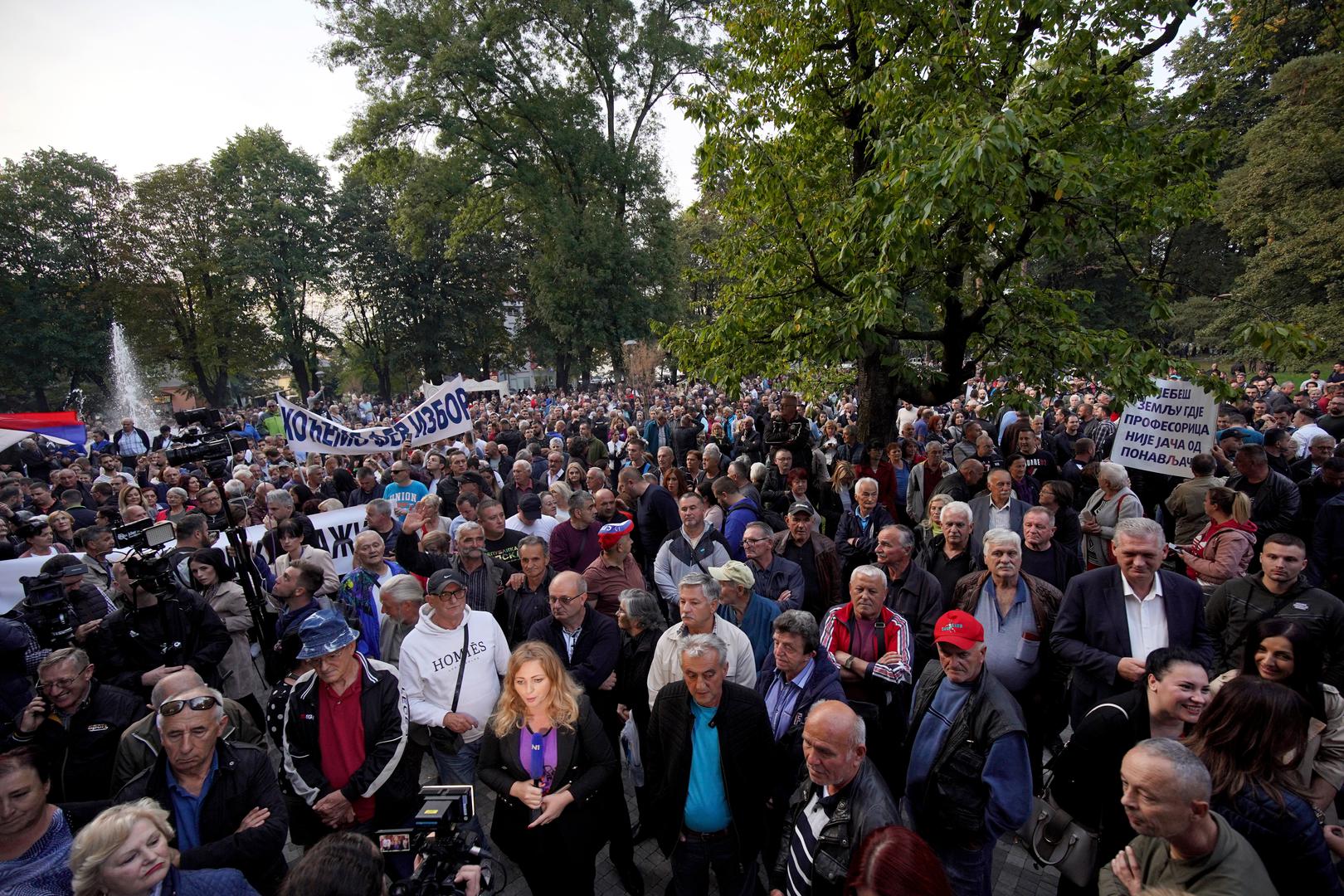 06.10.2022., Banja Luka, Bosna i Hercegovina - U Banjoj Luci odrzan je prosvjed opozicije protiv, kako tvrde, kradje Milorada Dodika na ovogodisnjim Opcim izborima. Na prosvjed je stigla i Dodikova protukandidatkinja na izborima Jelena Trivic.  Photo: Dejan Rakita/PIXSELL