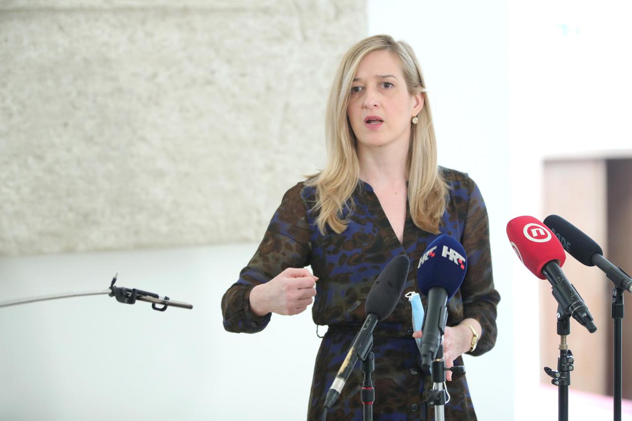 Mirela Ahmetović obratila se medijima na temu aktualnosti oko BDP-a