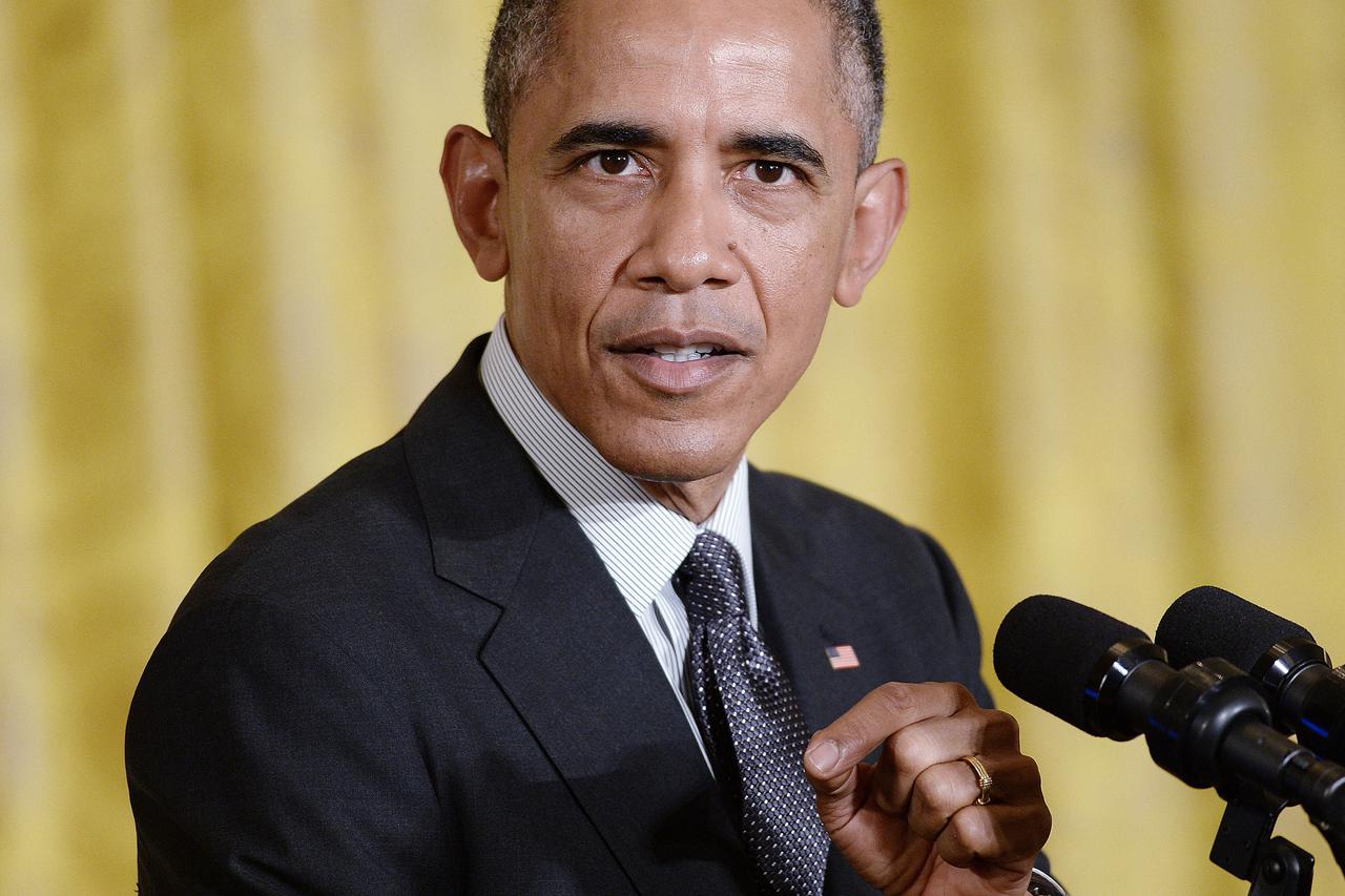 President Barack Obama promotes a new health care program - DCU.S. President Barack Obama speaks at a event to promote a new health care program by approving $215 million for a Precision Medicine Initiative designed to help doctors tailor treatments to th