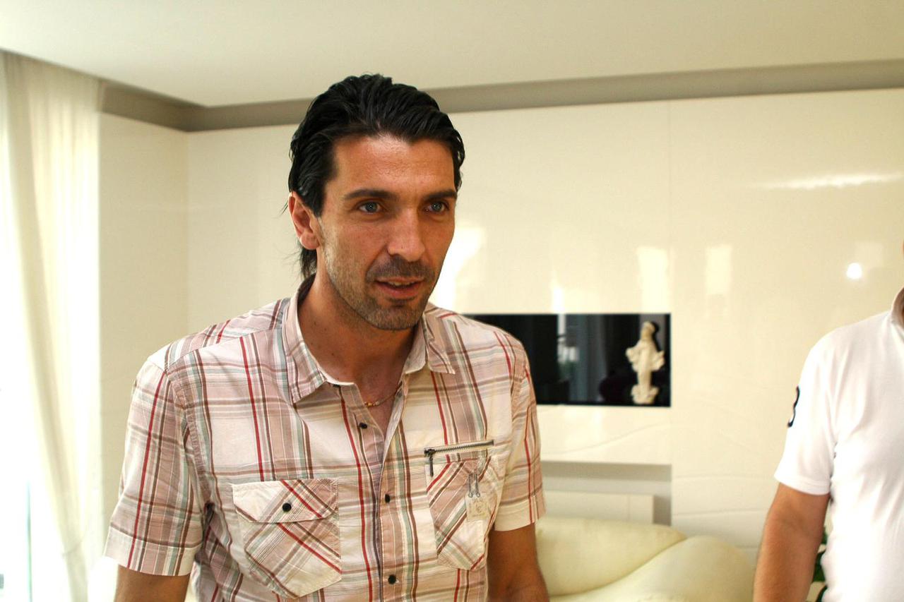 Me?ugorje: Gianluigi Buffon posjetio marijansko svetište