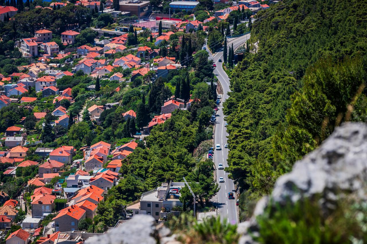 Panorama Dubrovnika i okolice sa Srđa