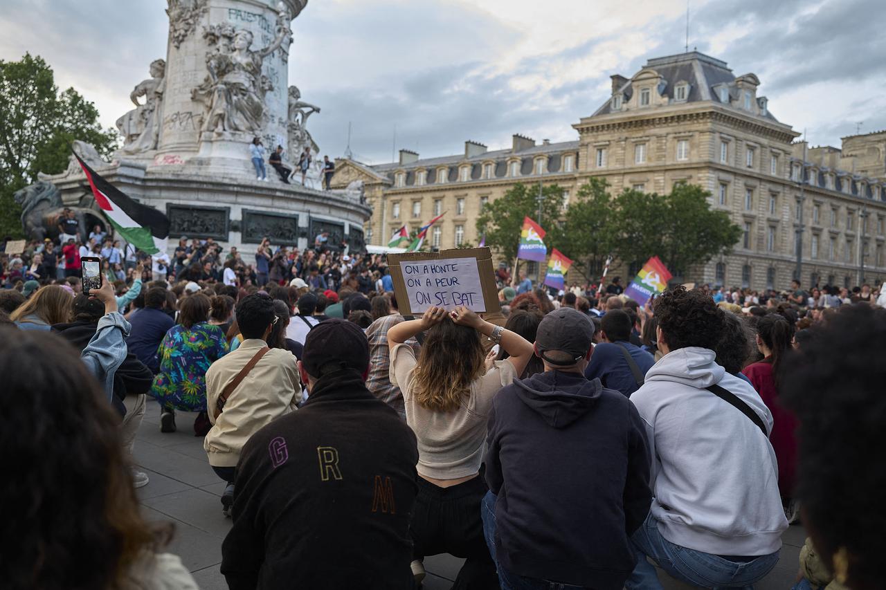 Skup protiv krajnje desnice u Parizu