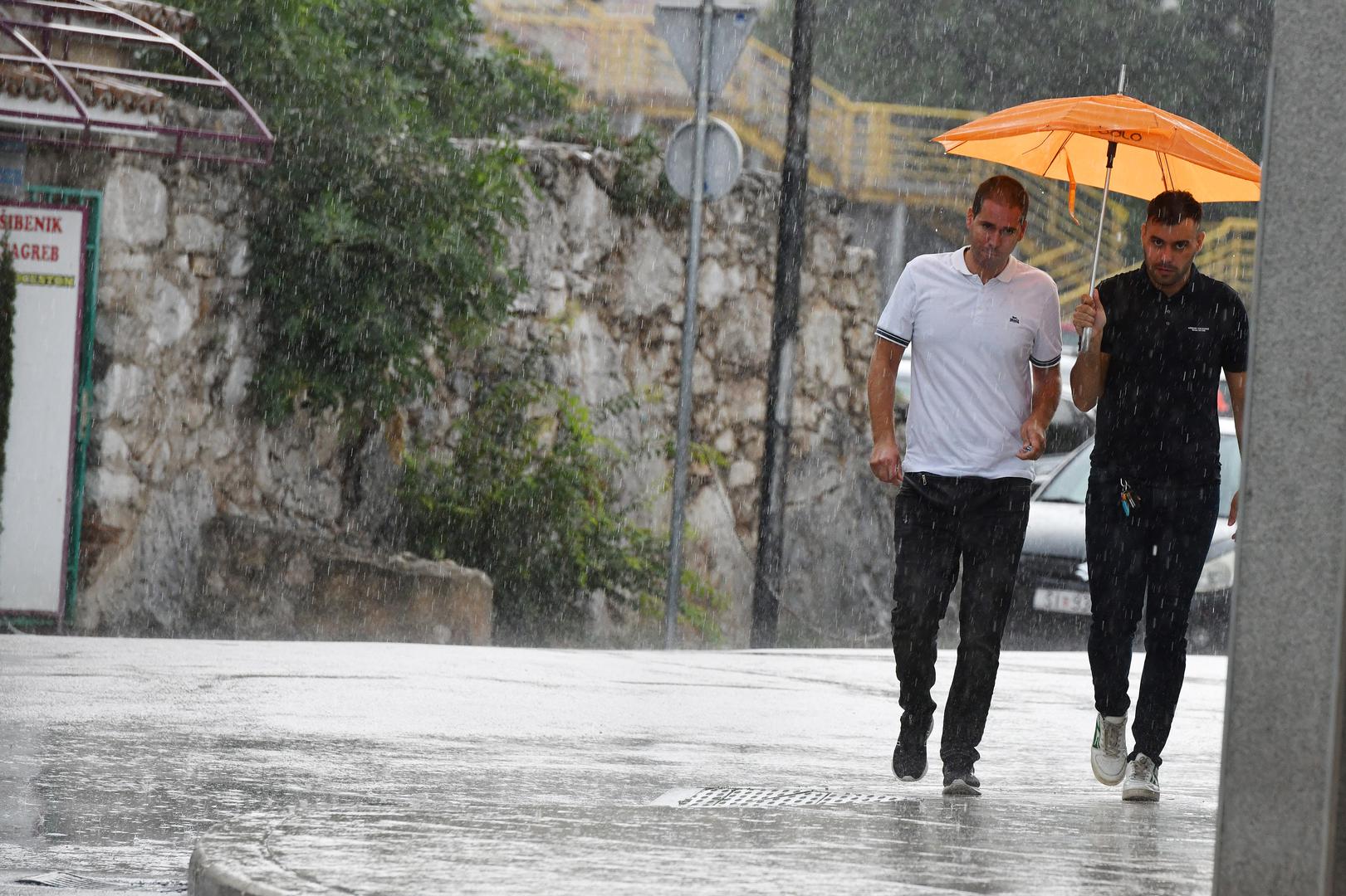 12.09.2024., Sibenik - Jaka kisa pogodila sibensko podrucje. Photo: Hrvoje Jelavic/PIXSELL