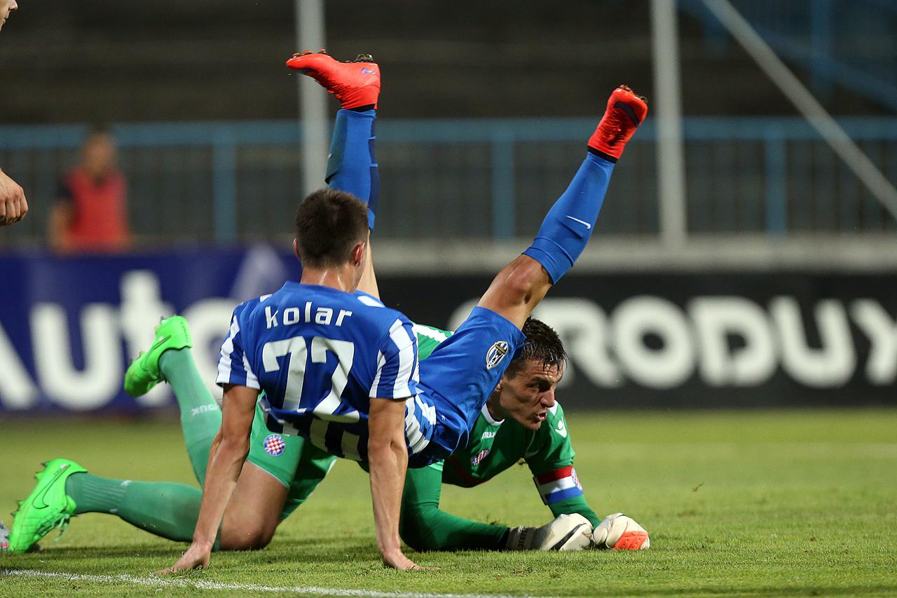 10.08.2015., stadion Kranjceviceva, Zagreb - MAXtv 1. HNL, 5. kolo, NK Lokomotiva - HNK Hajduk. Marko Kolar, Lovre Kalinic.  Photo: Goran Stanzl/PIXSELL