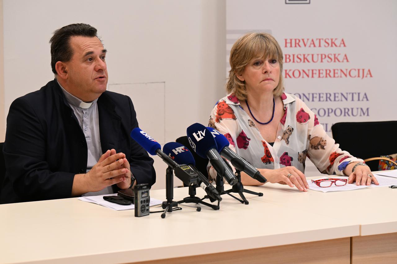 Zagreb: Komisija Hrvatske biskupske konferencije Iustitia et pax oglasila se povodom najave uvođenja rodnih studija  