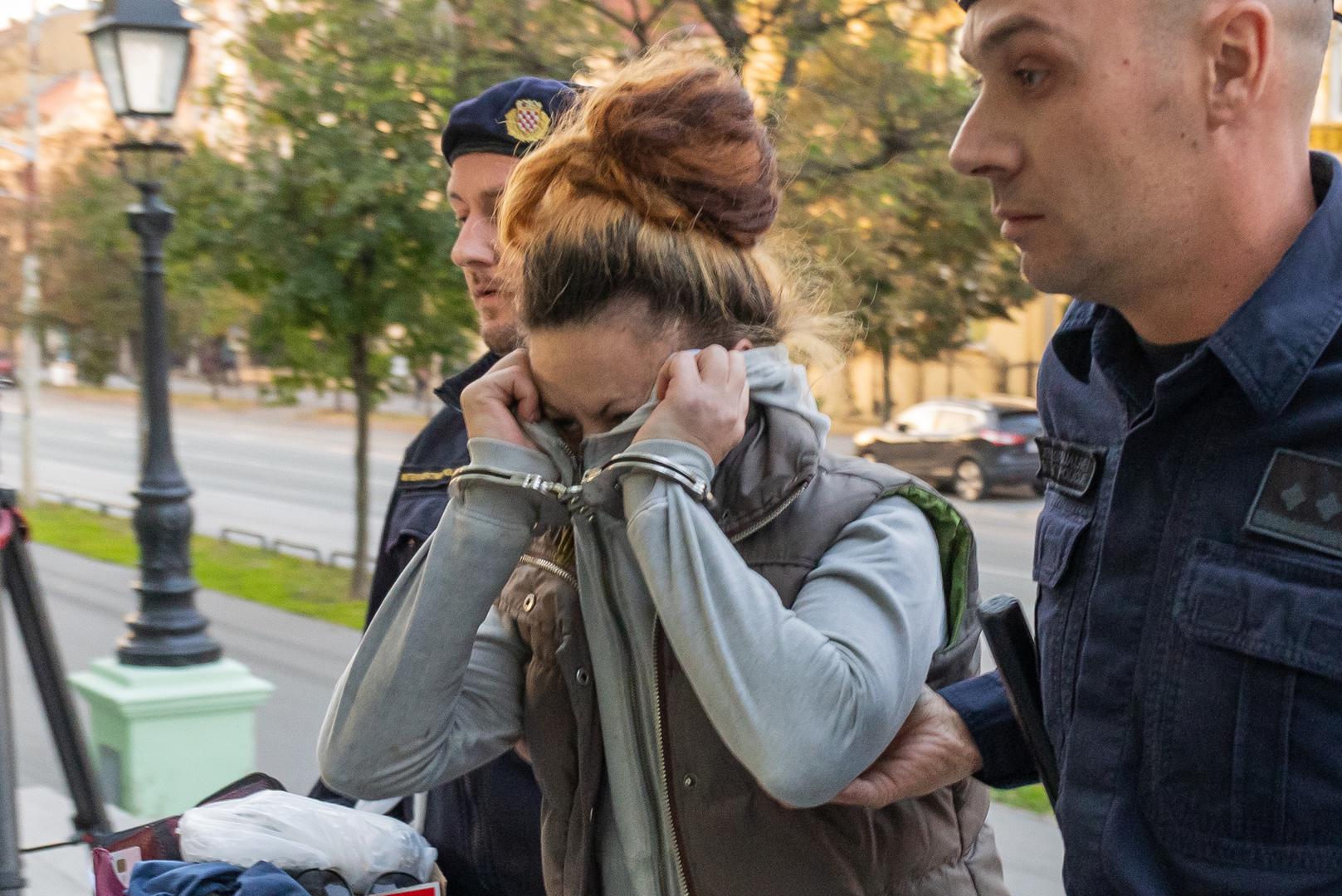 18.10.2023., Osijek - Privodjenje na Zupanijski sud troje osumnjicenih za ubojstvo, koje se dogodilo jucer u Zupanijskoj ulici. Photo: Davor Javorovic/PIXSELL