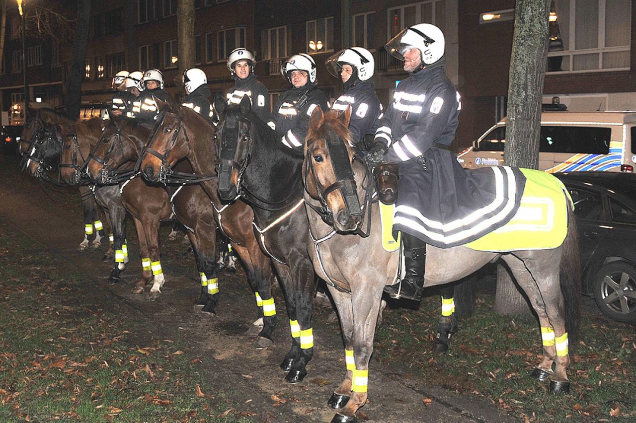 konjica, policija, konji