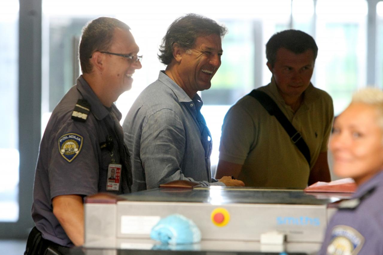 '22.08.2011. Zagreb, Hrvatska - Nogometasi GNK Dinamo odlaze u Malmo na drugu utakmicu cetvrtog pretkola lige prvaka. Zdravko Mamic. Photo: Petar Glebov/PIXSELL'