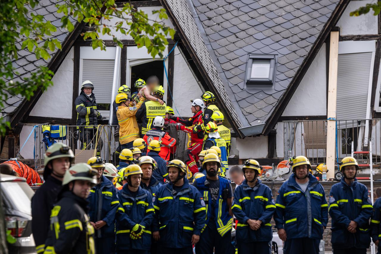 Hotel partially collapsed