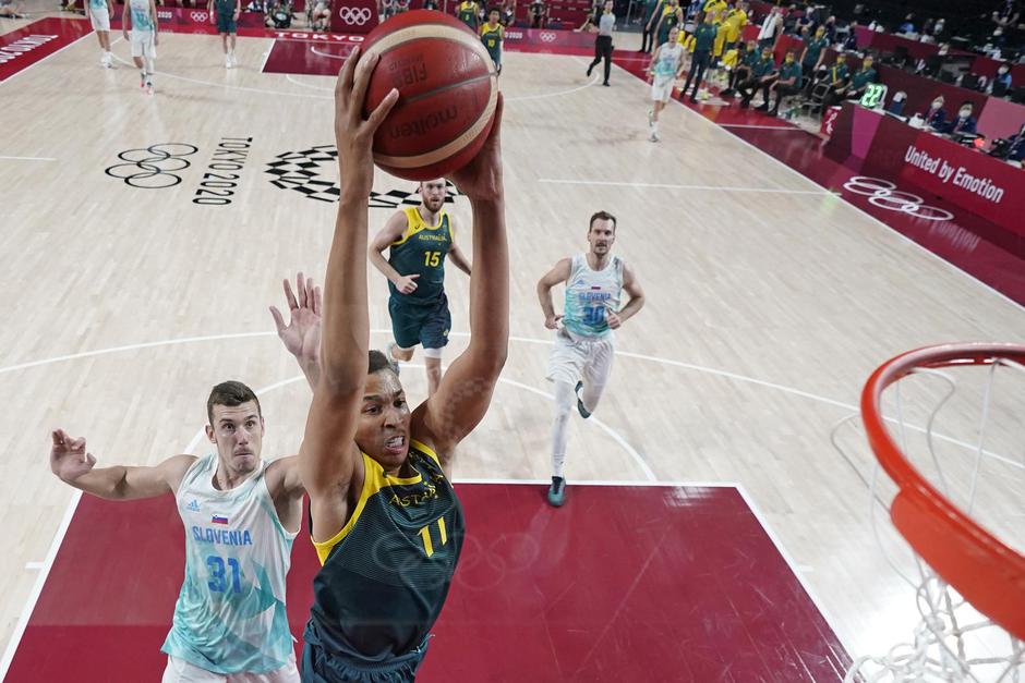 Basketball - Men - Bronze medal match - Slovenia v Australia