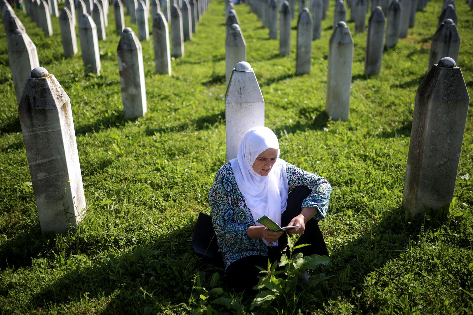 11.07.2024., Potocar, Bosna i Hercegovina - Obitelji ubijenih u genocidu u Srebrenici pristizu u Memorijalni centar na obiljezavanje 29. godisnjice genocida i ukop 14 novih zrtava. Photo: Armin Durgut/PIXSELL