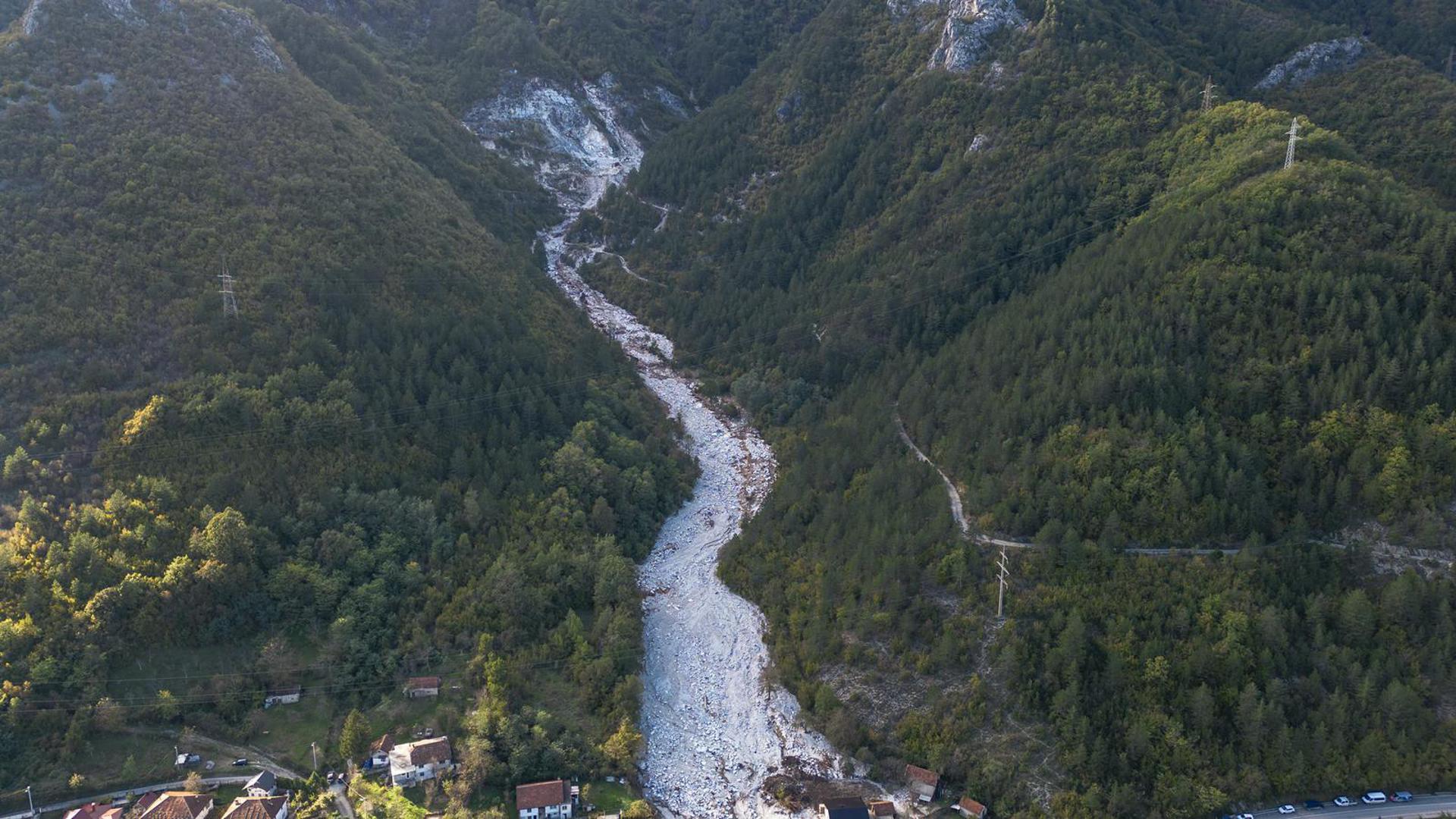 07.10.2024., Jablanica - Pogled iz zraka na mjesto Donje Jablanica i kamenolom iz kojeg je krenula lavina kamenja zajedno s bujicom. Photo: Denis Kapetanovic/PIXSELL