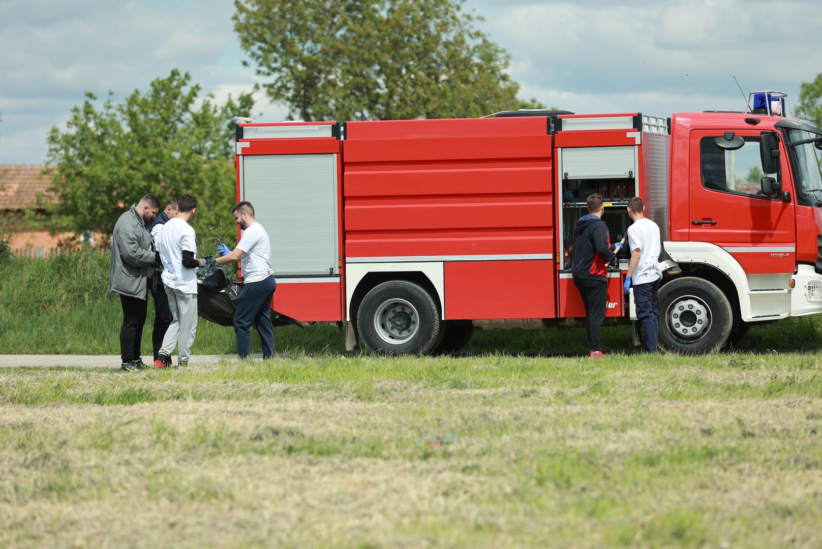 PRI KORISTENJU FOTOTGRAFIJE ZASTITITI IDENTITET DJETETA! (PREKRITI OCI). 21.04.2024., Bosnjaci - Rezolucija Zemlja akcija ciscenja Savjet mladih Opcine Bosnjaci. Photo: Davor Javorovic/PIXSELL