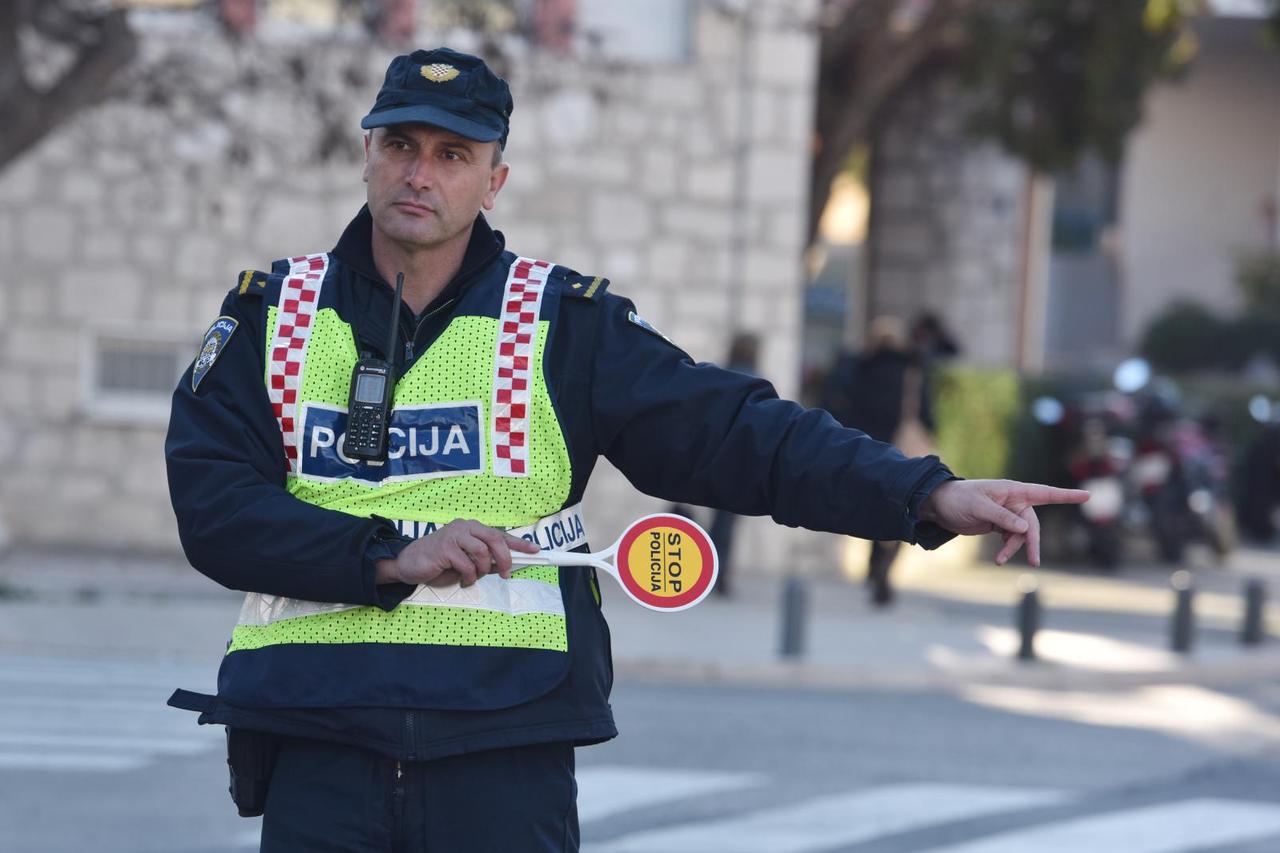 Šibenik: Policijska akcija suzbijanja prekršaja vozača prema pješacima