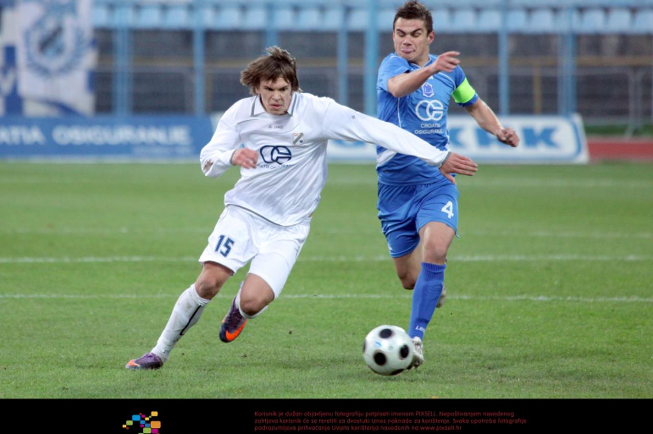 \'23.11.2010., stadion Kantrida - Uzvratna utakmica cetvrtfinala Hrvatskog nogometnog kupa izmedju NK Rijeka i NK Varazdin. Antonini Culina i Josip Brezovac Photo: Nel Pavletic/PIXSELL\'