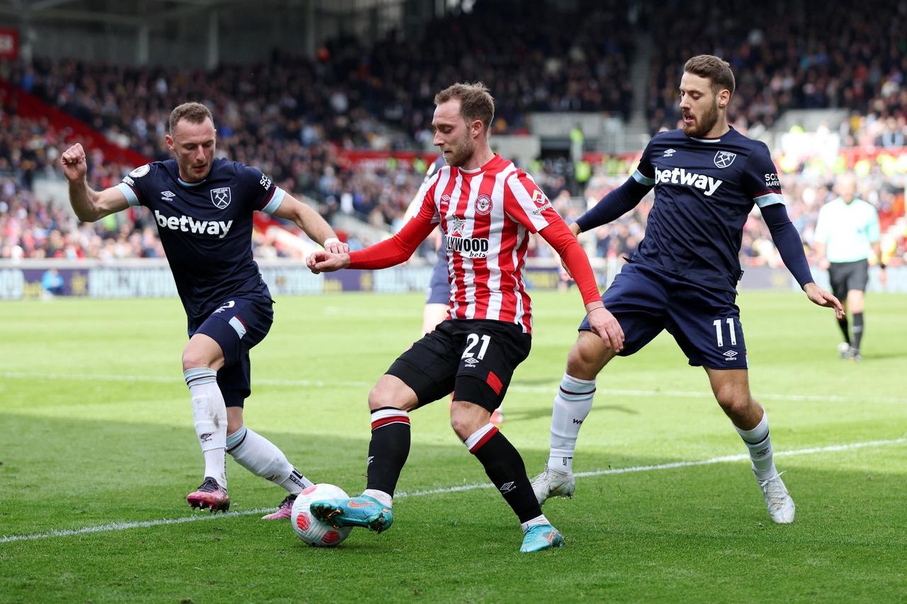 Premier League - Brentford v West Ham United