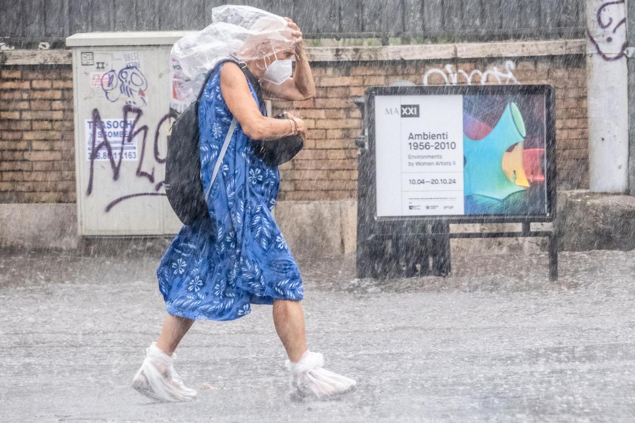 ITA, Hochwasser in Rom