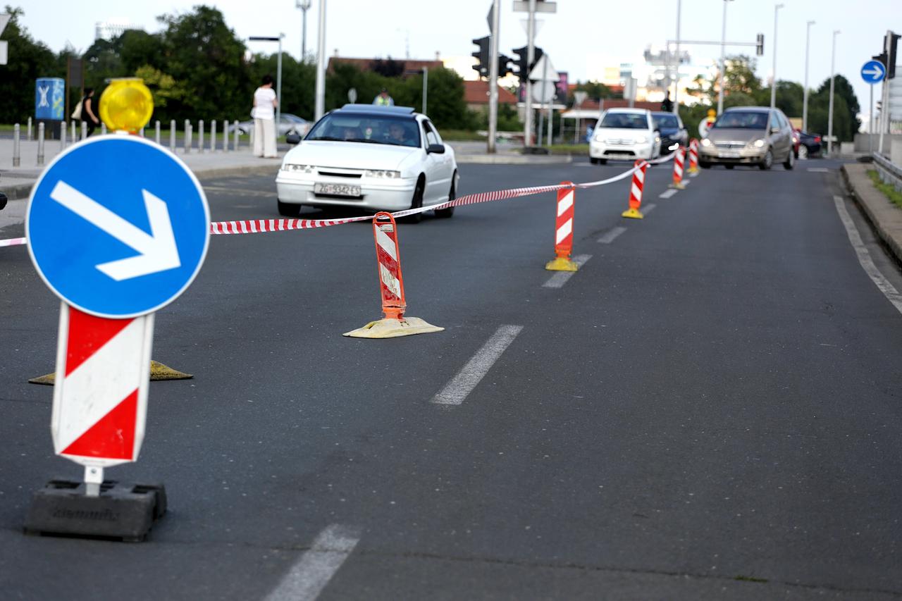 01.08.2015., Zagreb - Zbog uvjezbavanja Hrvatske vojske za predstojeci mimohod u dijelovima grada uspostavljena je posebna regulacija prometa.  Photo: Zarko Basic/PIXSELL