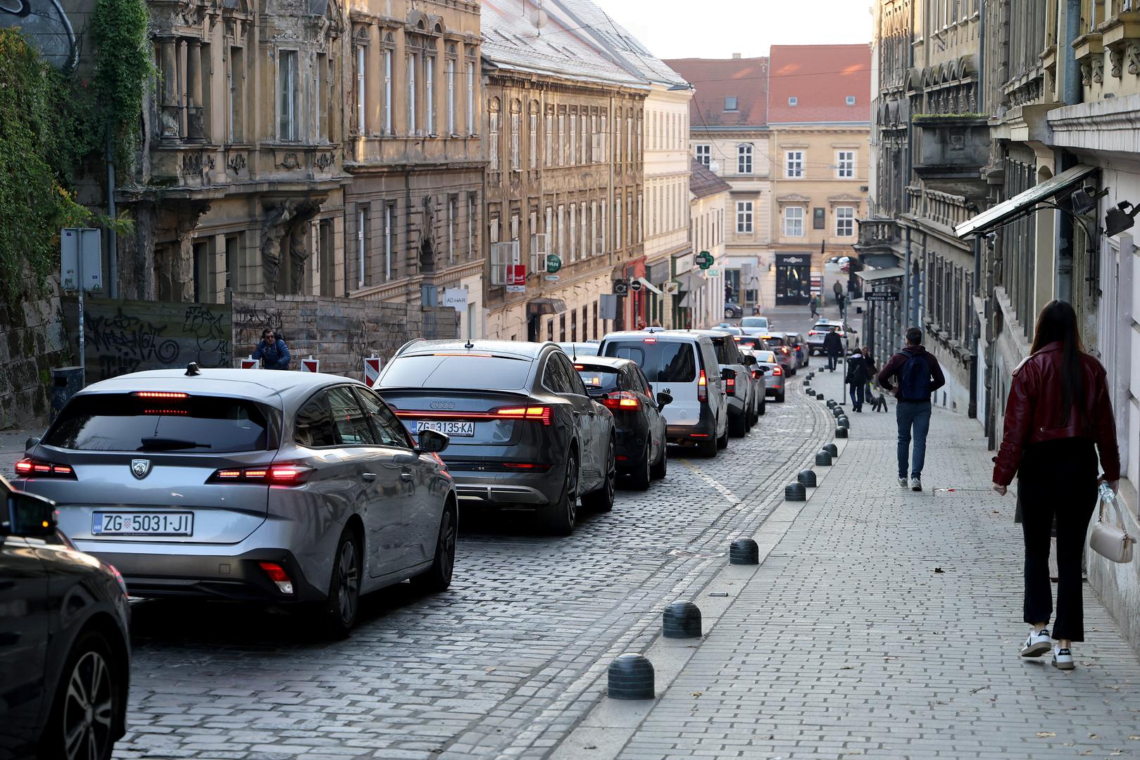 Stoga ne iznenađuje vidjeti ovolike kolone svakog jutra dok Zagrepčani putuju na posao. 