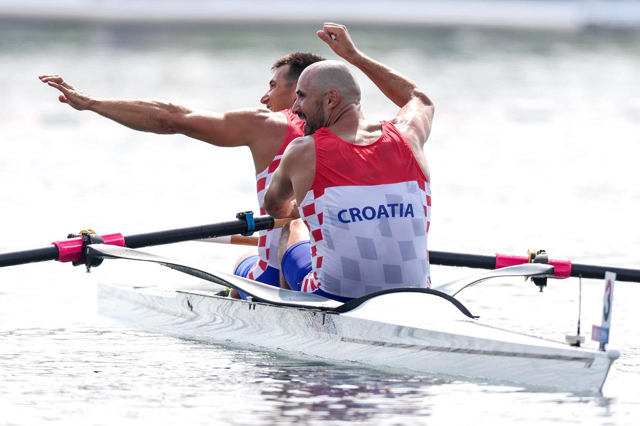 Pariz: Braća Sinković osvojila zlato na Olimpijskim igrama u dvojcu bez kormilara