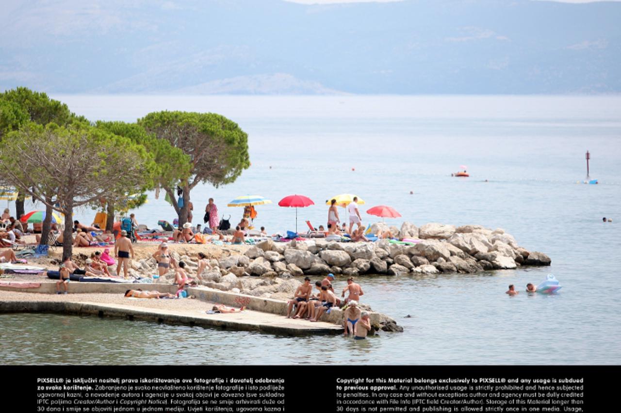 '14.07.2013., Crikvenica - U blizini  hotela Therapia nalazi se poznata pjescana plaza. Photo: Borna Filic/PIXSELL'