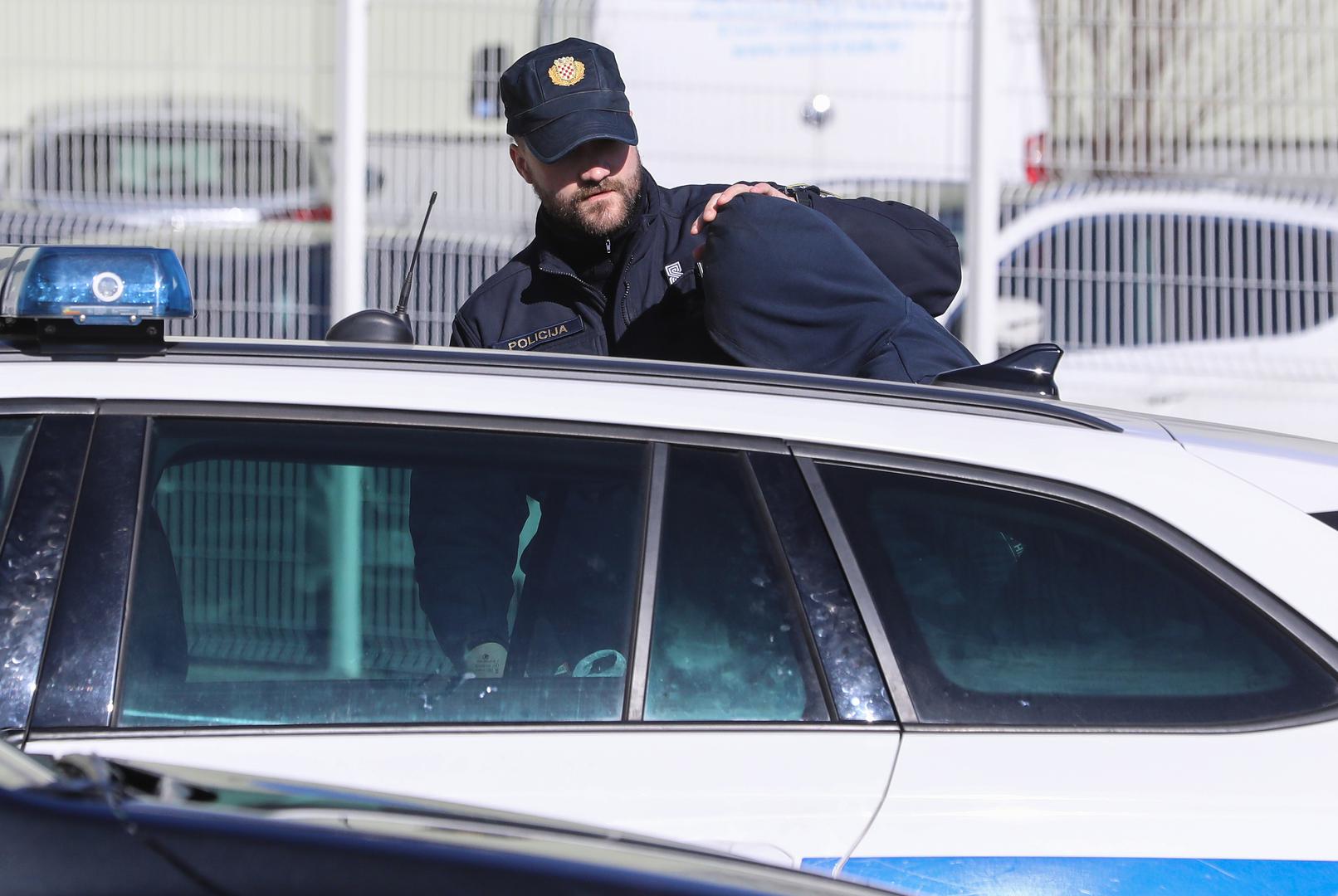 15.02.2024., Zagreb - U zgradu Drzavnog odvjetnistva na Remetineckoj cesti priveden je muskarac koji je bjezao policiji u automobilu od Novog Jelkovca do Rudesa. Photo: Robert Anic/PIXSELL