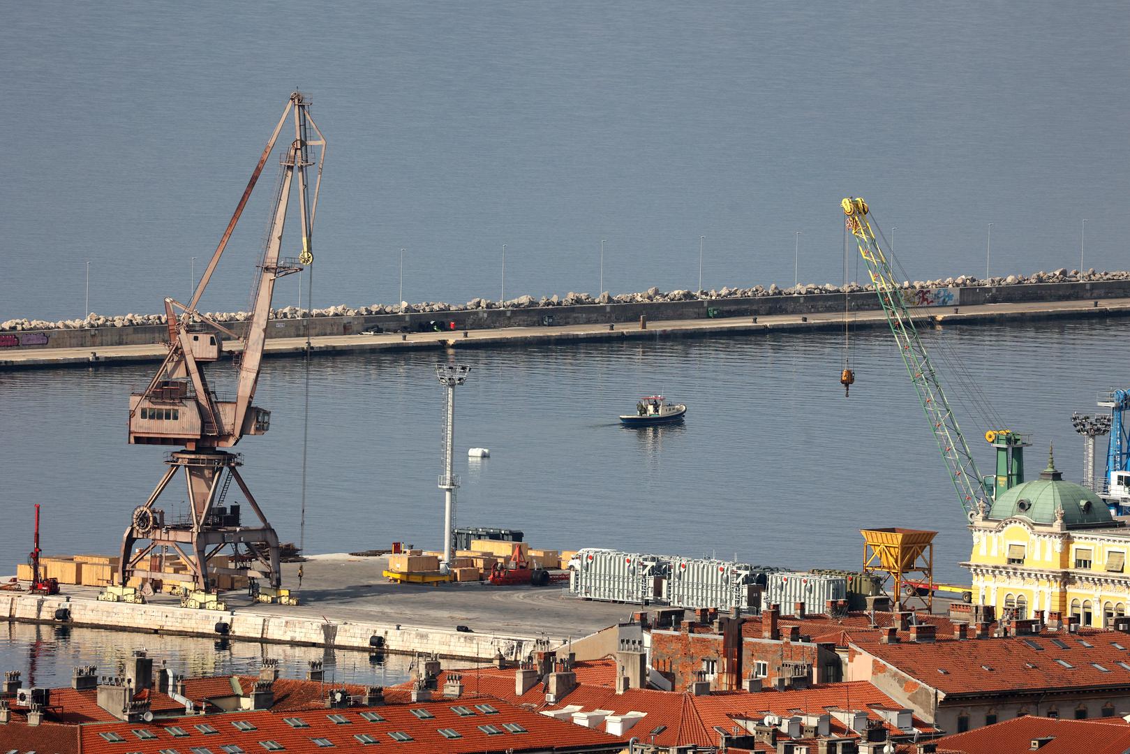 19.3.2023. Rijeka - Operacija izmjestanja mine zaostale iz Drugog svjetskog rata u Rijeckoj Luci.  Photo: Nel Pavletic/PIXSELL