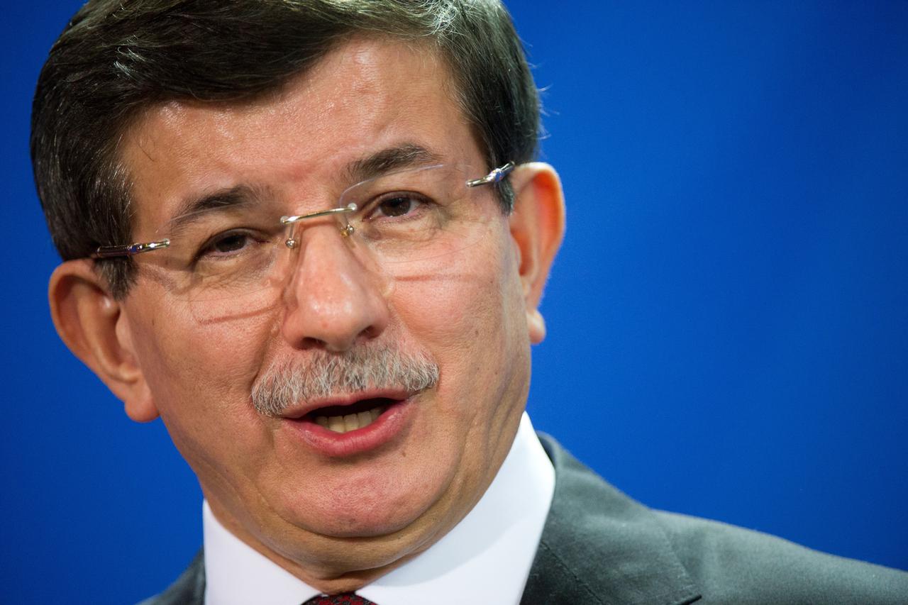 ahmet davutoglu turska premijer