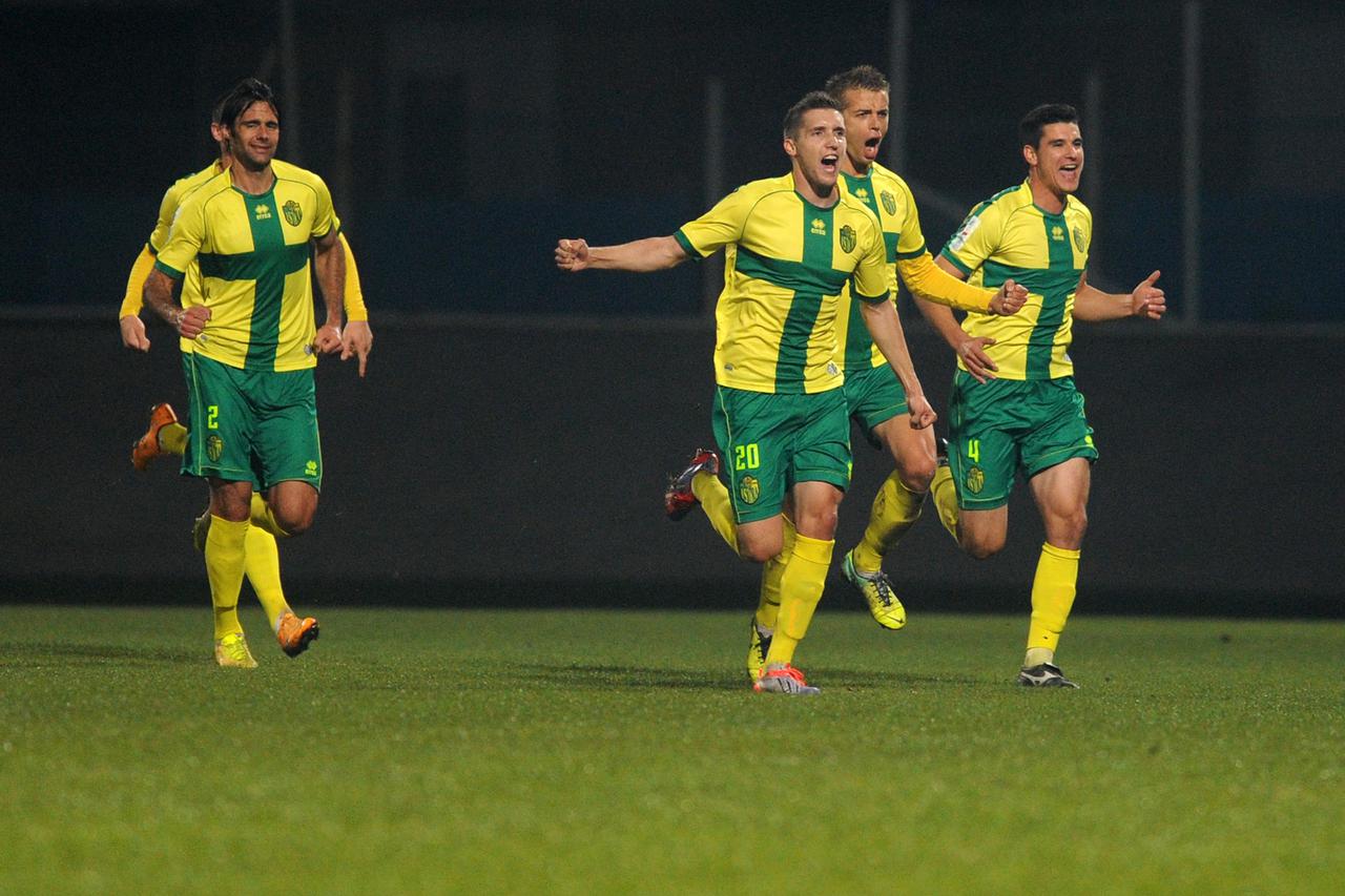 03.11.2014., Stadion u Kranjcevicevoj, Zagreb - MAXtv 1. HNL, 14. kolo, NK Lokomotiva - NK Istra 1961. Sime Gregov, Zvonko Pamic, Jure Obsivac.  Photo: Daniel Kasap/PIXSELL