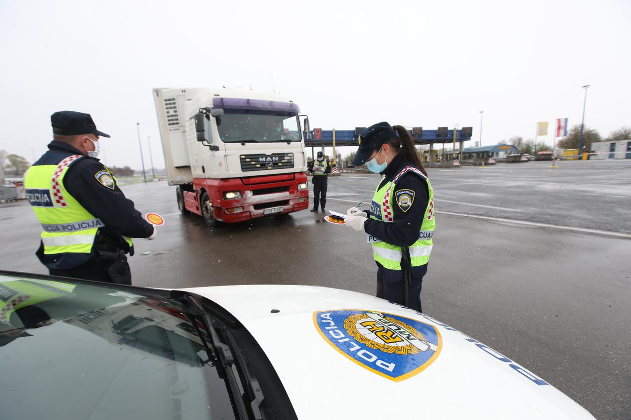 Policija - koronavirus