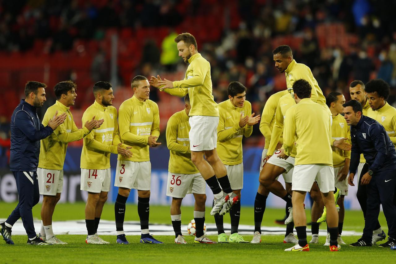 Champions League - Group G - Sevilla v VfL Wolfsburg