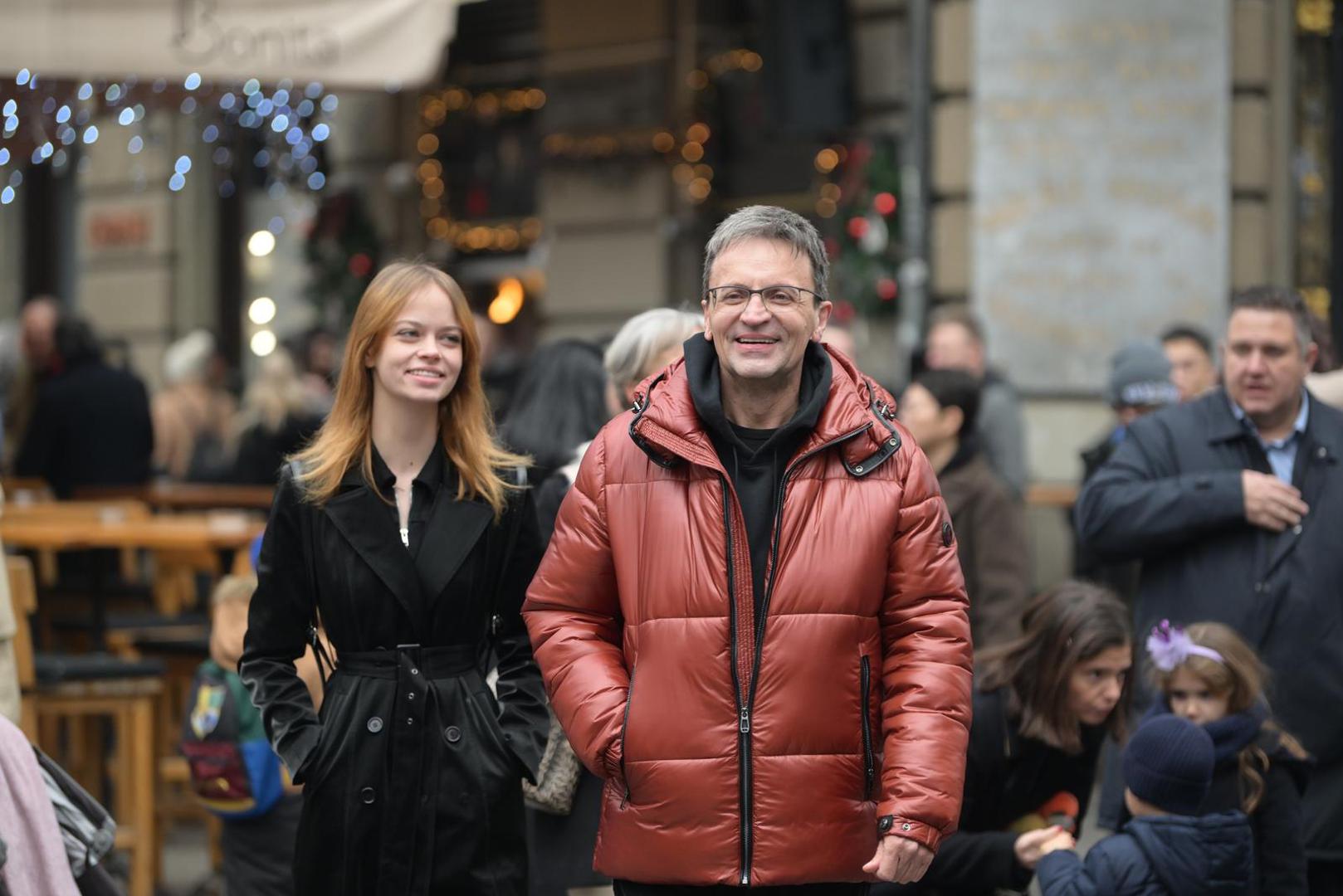 Na špici su se mogli vidjeti televizijski voditelj Saša Kopljar u društvu kćeri, Anica Kovač, Maja Lena Lopatny, Iva Todorić, Joško Lokas, Josip Radeljak Dikan kao i mnogi iz svijeta politike. 