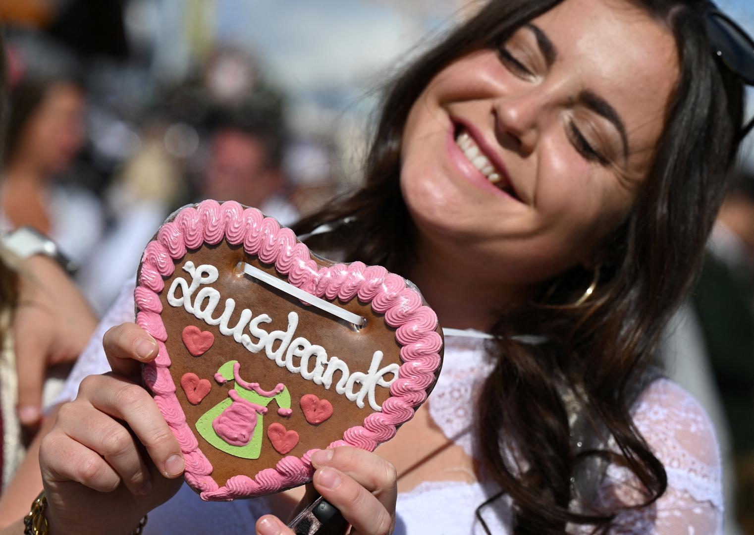 "Učinit ćemo Oktoberfest što sigurnijim", obećao je gradonačelnik Münchena Dieter Reiter uoči 189. izdanja manifestacije koja traje do 6. listopada.