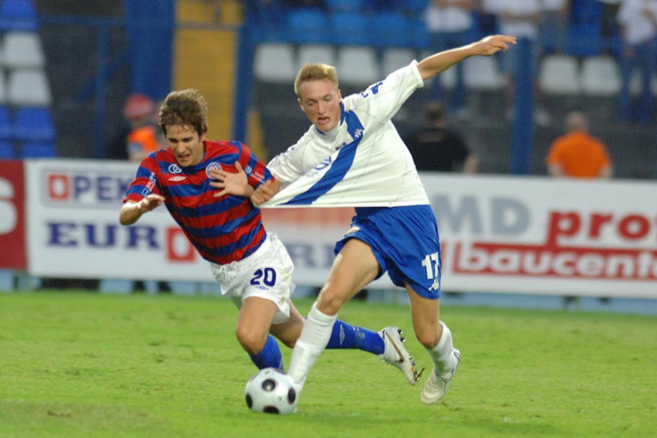 '01.08.2010., Gradski vrt, Osijek - Nogometna utakmica 2. kola Prve HNL izmedju NK Osijek i NK Hajduk.Ante Rezic i Vedran Jugovic Photo: Davor Javorovic/PIXSELL'