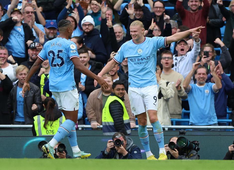 Premier League - Manchester City v Brighton & Hove Albion