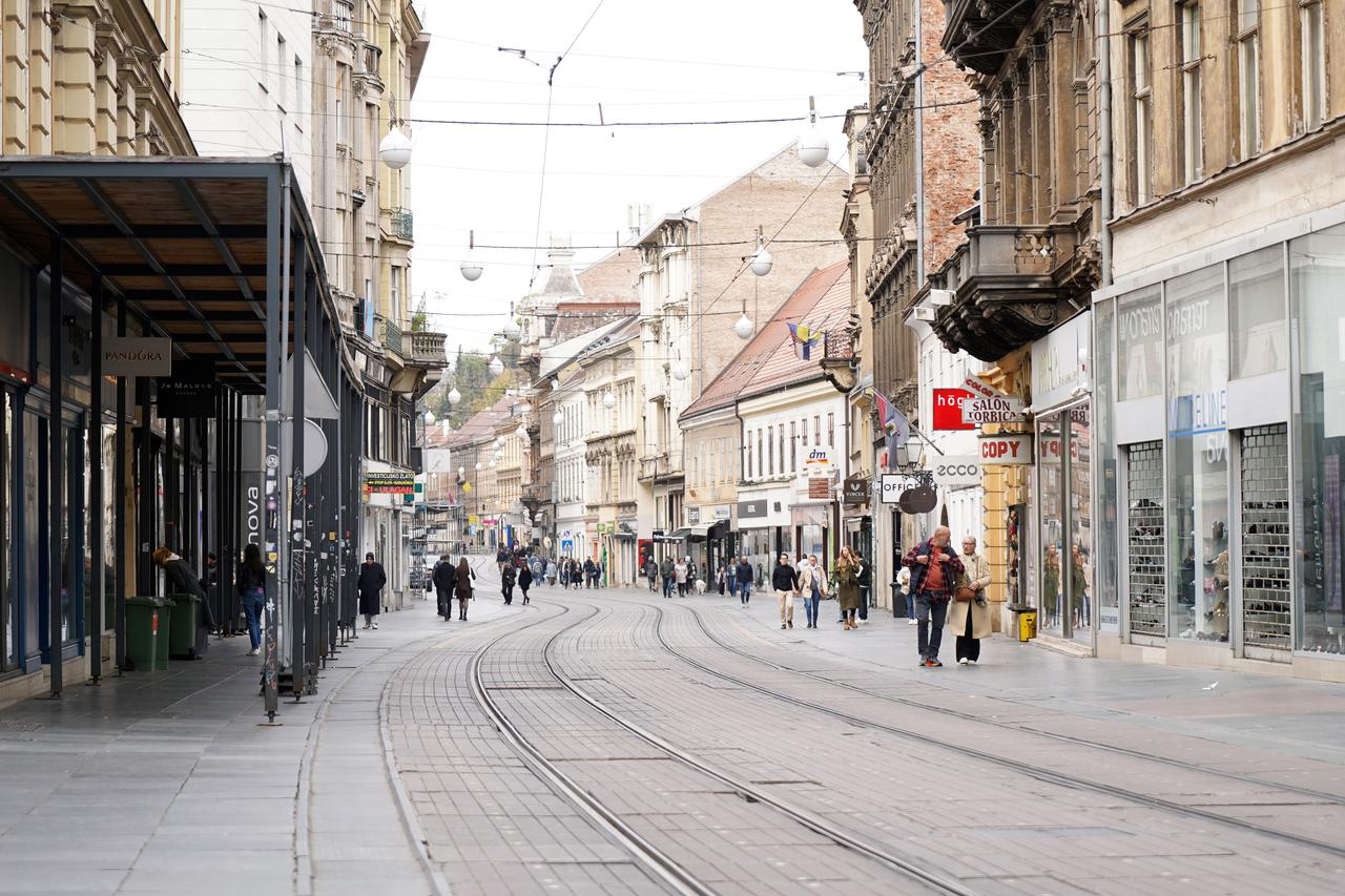 Zagreb: Večeras posebna regulacija prometa zbog Zagrebačkog noćnog cenera