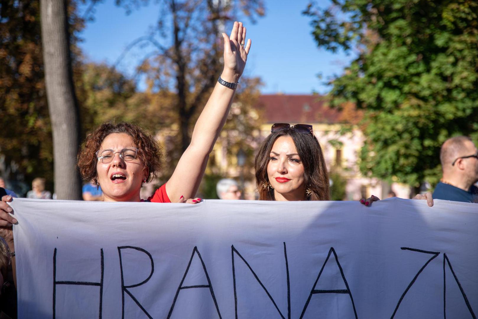 29.10.2023., Vinkovci - Prosvjed svinjogojaca u Vinkovcima zbog africke svinjske kuge. Photo: Borna Jaksic/PIXSELL