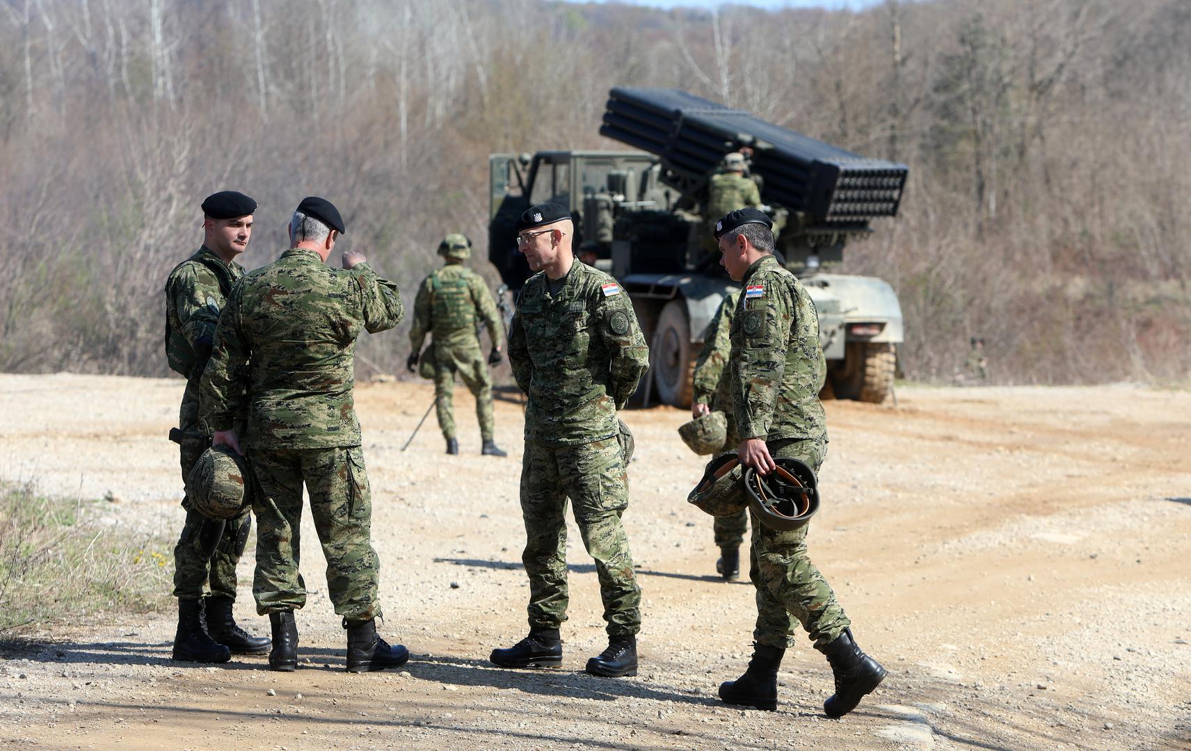 21.04.2021., Slunj - Na vojnom poligonu "Eugen Kvaternik" na Slunju odrzan je prvi dio vojne vjezbe "Stabilnost 21/1", koja se provodi u okviru "Hrvatskog bedema 1991.-2021.", niza vojnih vjezbi povodom 30. obljetnice Hrvatske vojske. Na poligonu u Slunju provodi se ocjenjivanje snage 8. hrvatskog kontingenta za sudjelovanje u NATO aktivnosti ojacane prednje prisutnosti (Enhanced Forward Presence – eFP) u Republici Poljskoj.Nositelj vojne vjezbe je Hrvatska kopnena vojska,  sudjeluje do 400 pripadnika Hrvatske kopnene vojske, Hrvatskog ratnog zrakoplovstva, Zapovjednistva za potporu, Vojne policije i Zapovjednistva za kiberneticki prostor.  
Photo: Kristina Stedul Fabac/PIXSELL