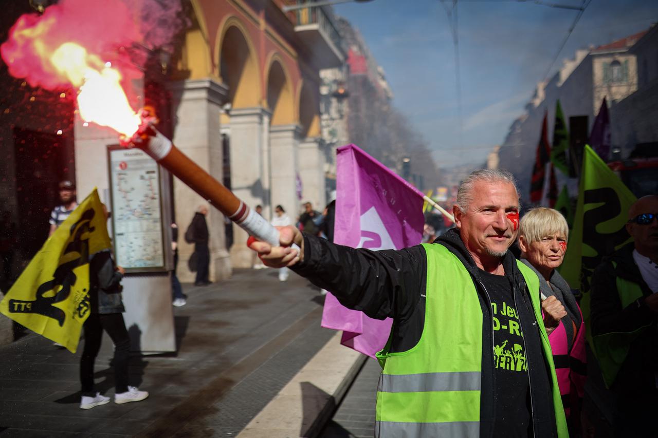 Francuska: Deseti prosvjedi diljem zemlje zbog mirovinske reforme