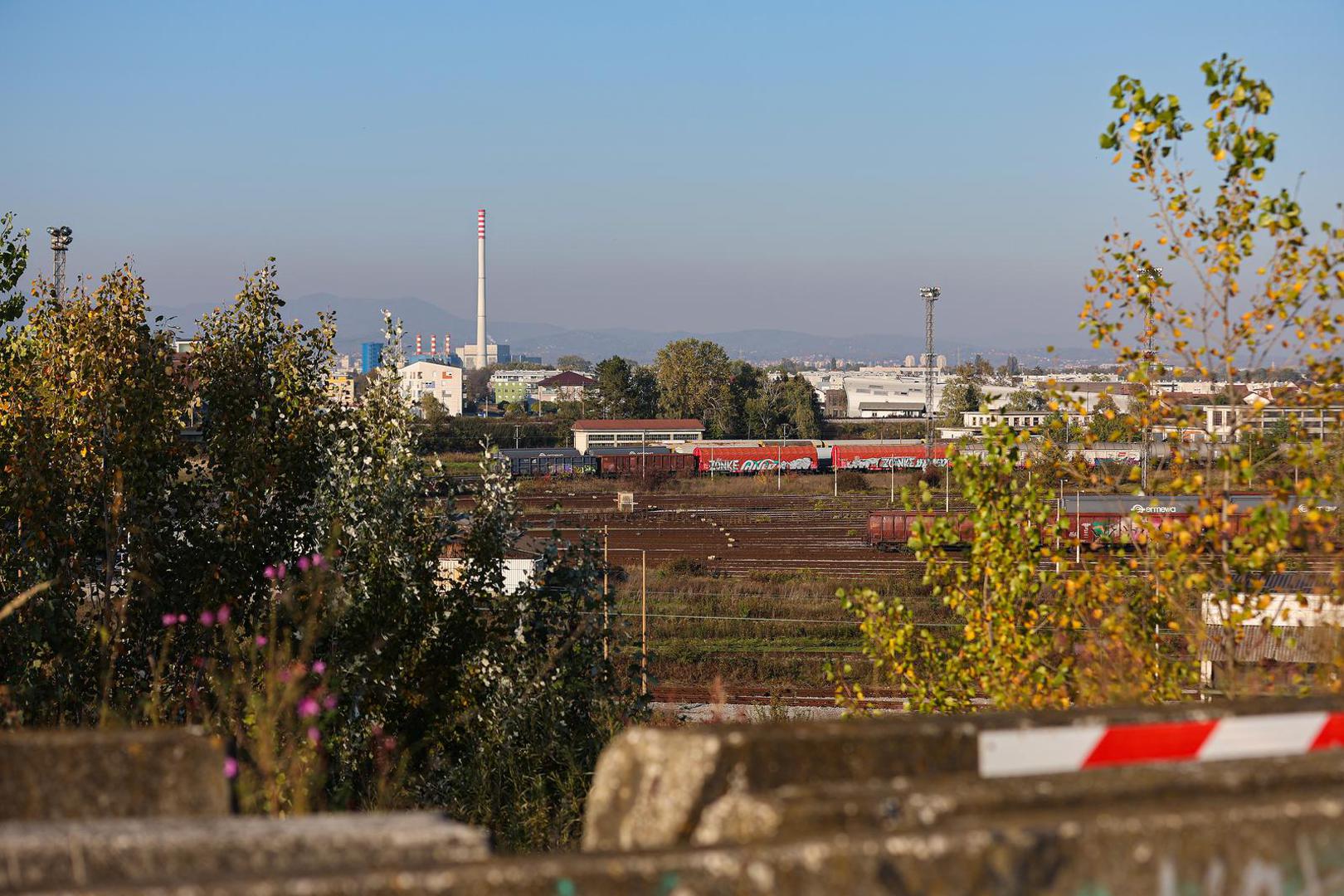 22.10.2024., Zagreb - Reportaza o prosirenju Sarajevske ulice u kojoj ce nakon radova voziti tramvaji i biti ce spojena sa Zagrebackom obilaznicom. Photo: Luka stanzl/PIXSELL