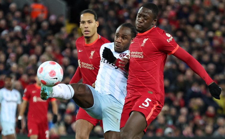 Premier League - Liverpool v West Ham United