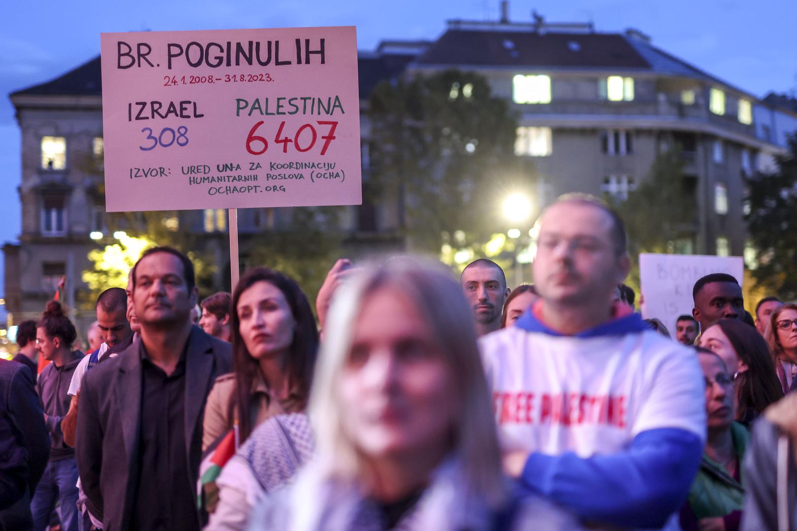 25.10.2023., Zagreb - Prosvjed Solidarno s Palestinom na Trgu zrtava fasizma. Ovaj prosvjed je dio globalnog odgovora na situaciju u kojoj se Gaza nemilosrdno bombardira svakoga dana, u kojoj nevjerojatan broj ljudi gubi svoje zivote.
 Photo: Igor Kralj/PIXSELL