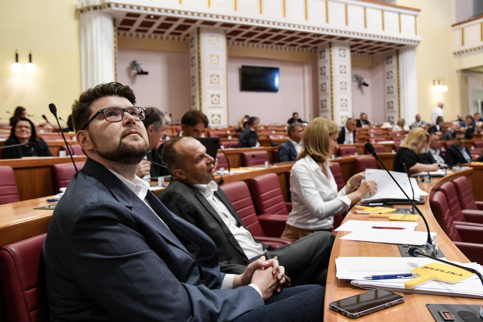 22.07.2023., Zagreb - Drugi dan izvanredne sjednica Sabora na temu plinske afere u HEP-u. Pedja Grbin, Sinisa Hajdas Doncic Photo: Josip Regovic/PIXSELL