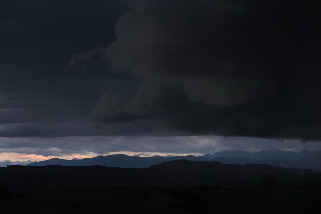 Grmljavinska nevremena s jakom kišom i tu?om diljem Njema?ke