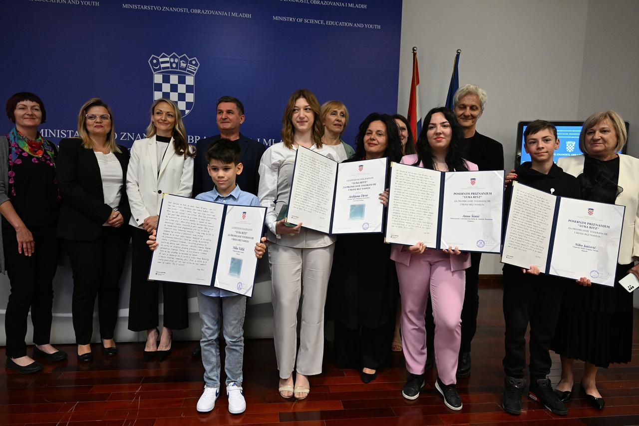 Zagreb: Dodjela godišnje Nagrade "Luka Ritz" za promicanje tolerancije i škole bez nasilja