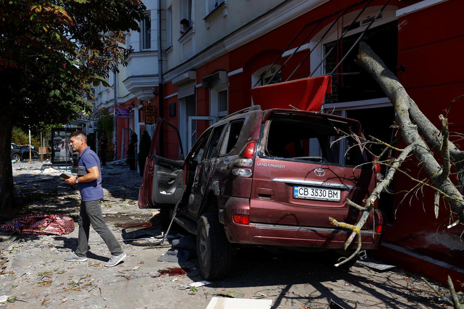 SENSITIVE MATERIAL. THIS IMAGE MAY OFFEND OR DISTURB A view of a damaged vehicle at a site of a Russian missile strike, amid Russia's attack on Ukraine, in Chernihiv, Ukraine August 19, 2023. REUTERS/Valentyn Ogirenko Photo: VALENTYN OGIRENKO/REUTERS