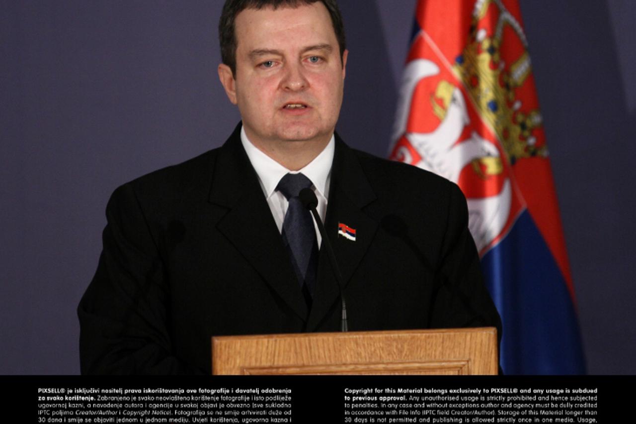 '16.01.2013., Beograd, Srbija - Predsjednik Vlade Republike Hrvatske Zoran Milanovic sastao se s predsjednikom Vlade Republike Srbije i ministrom unutrasnjih poslova Ivicom Dacicem. Nakon sastanka odr